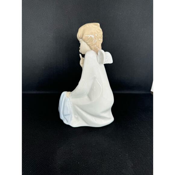 Vintage Lladro Angel with Boy ceramic figurine  7 '' H by 3.1/4  Collectible - Picture 2 of 5